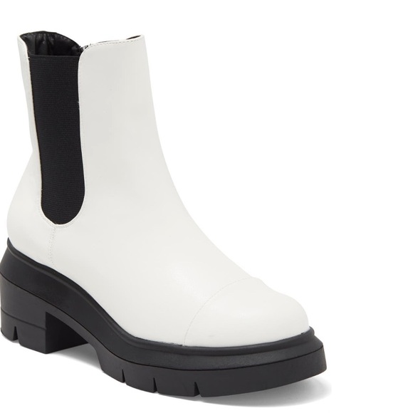 Wild Diva Lounge Lug Sole Boot Chelsea Platform Boot Nordstrom. Size 6. EUC - Picture 1 of 9